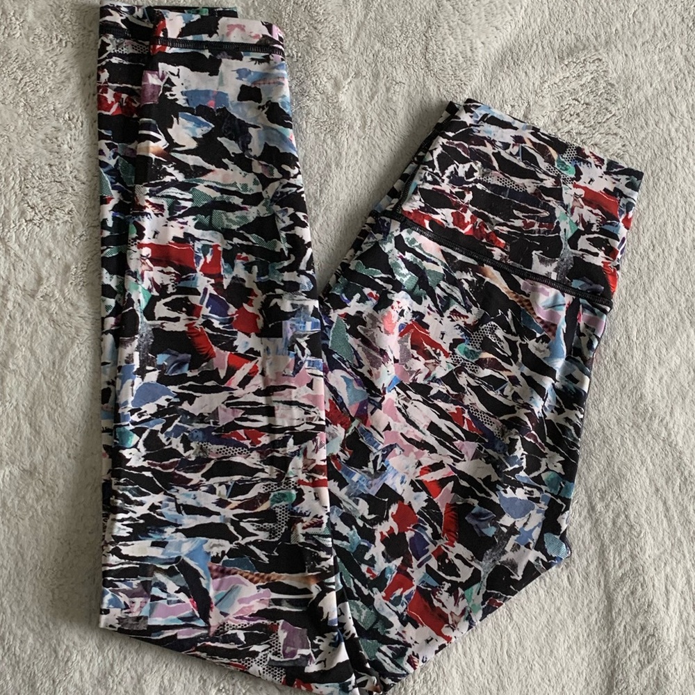 Lululemon size 8 leggings